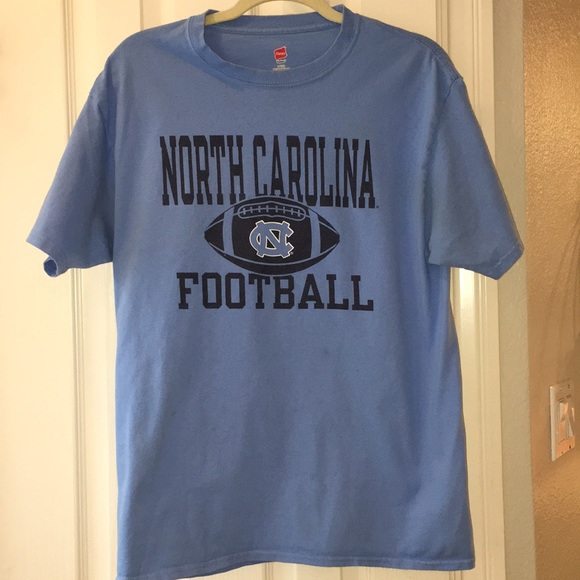 Hanes Other - North Carolina Football T-shirt.